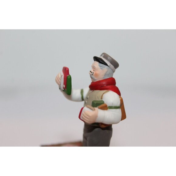 Dept 56 New England Village - Postal Pickup - Picture 5 of 9